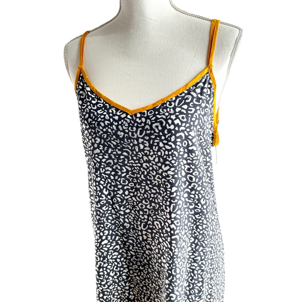 Refinery29 Gray White Print Spaghetti Strap Nwt Dress With Gold Trim Size S — image 7 of 8